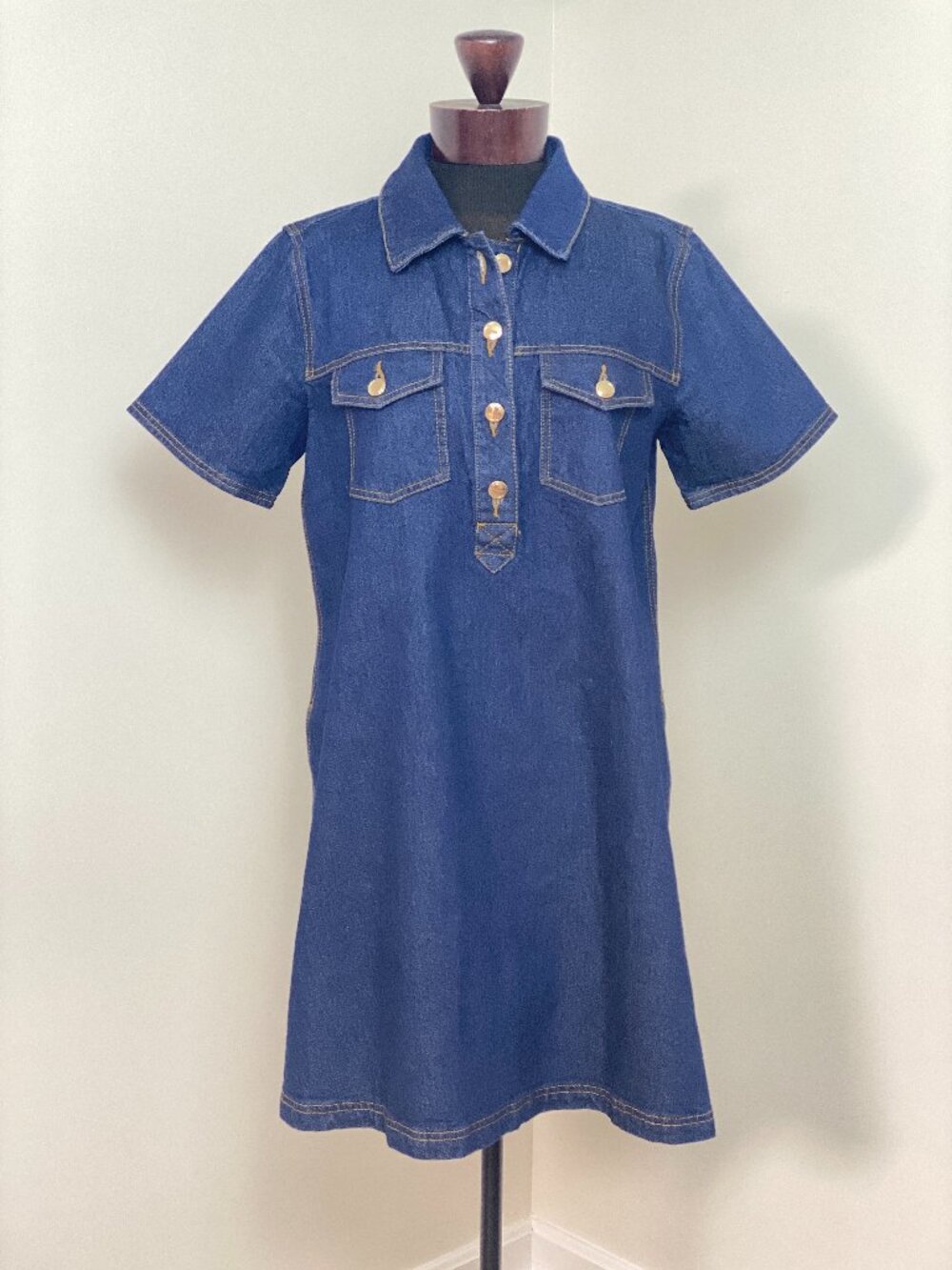 LOFT Dark Wash Denim Short Sleeve Mini Pocket Dress Gold Snaps Size M
